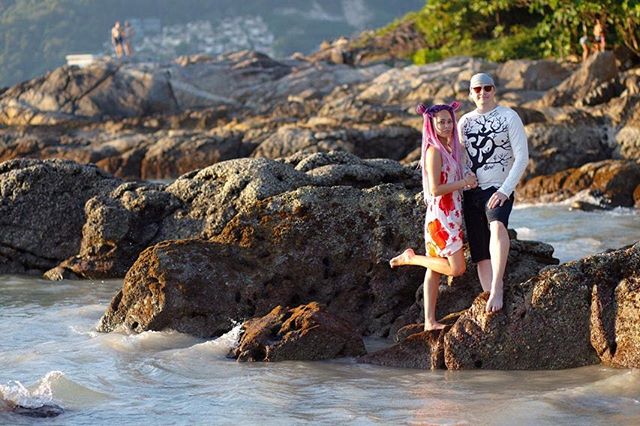 Прямой репортаж с одного из самых популярных пляжей на планете!#patongbeach forever!Отмечаем нашу скромную годовщину) набираемся позитива, энергии и витаминчиков)Спасибо за тур @lilinurm_travel